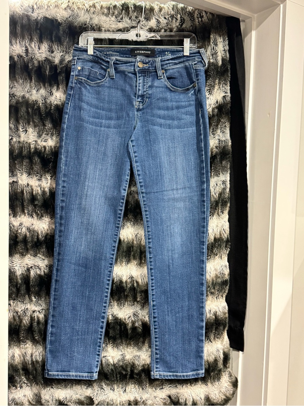 Liverpool Women’s Skinny Jeans in Medium Blue Wash